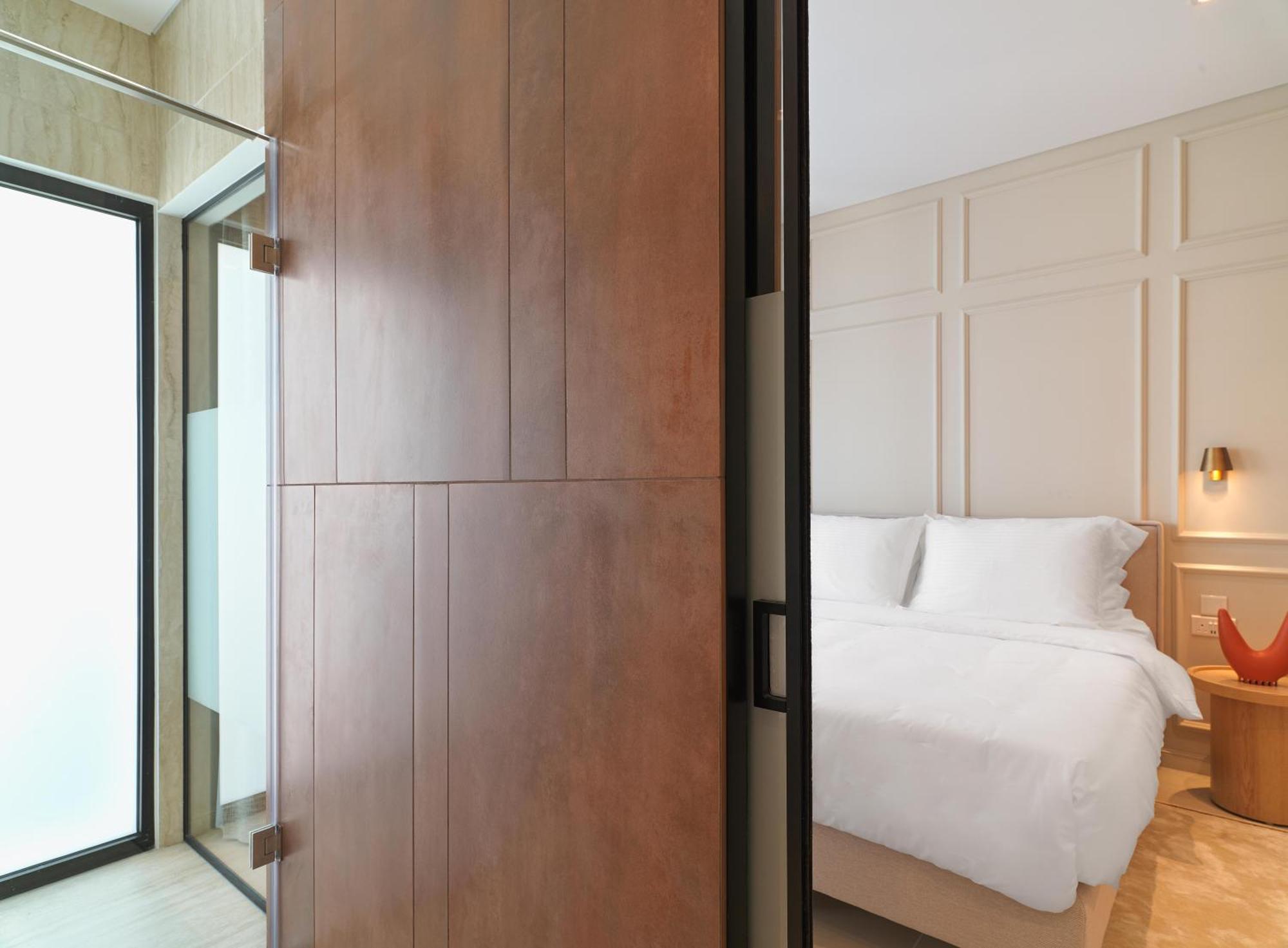 Liv Mackenzie Beach Suites Larnaca Adults Only Esterno foto